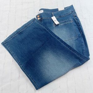 Lane Bryant NWT high rise wide leg stretch signature jean 28 petite plus